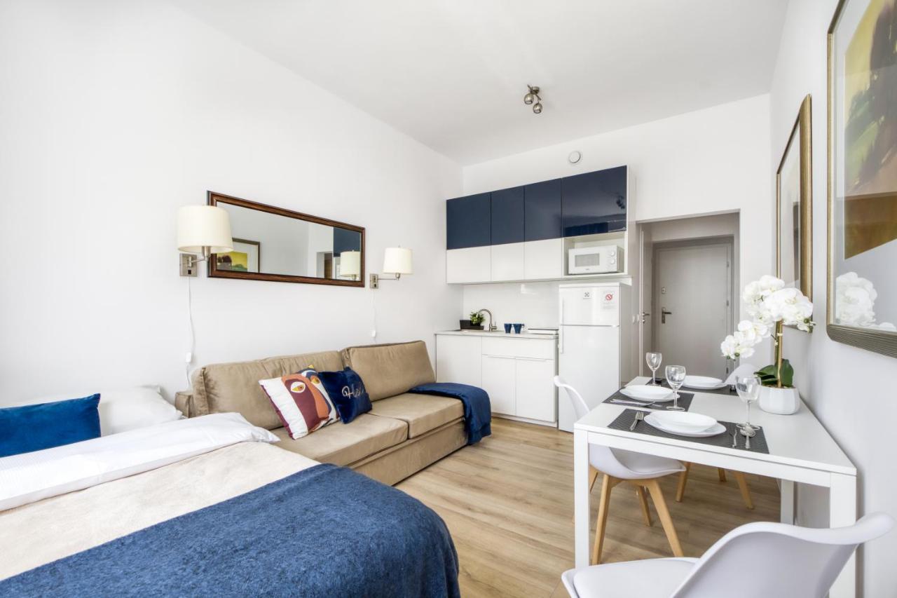 23 Unit Miniapartments Warszawa Lotnisko Okecie Fajne Ministudio Przy Bitwy Warszawskiej Varsóvia Exterior foto