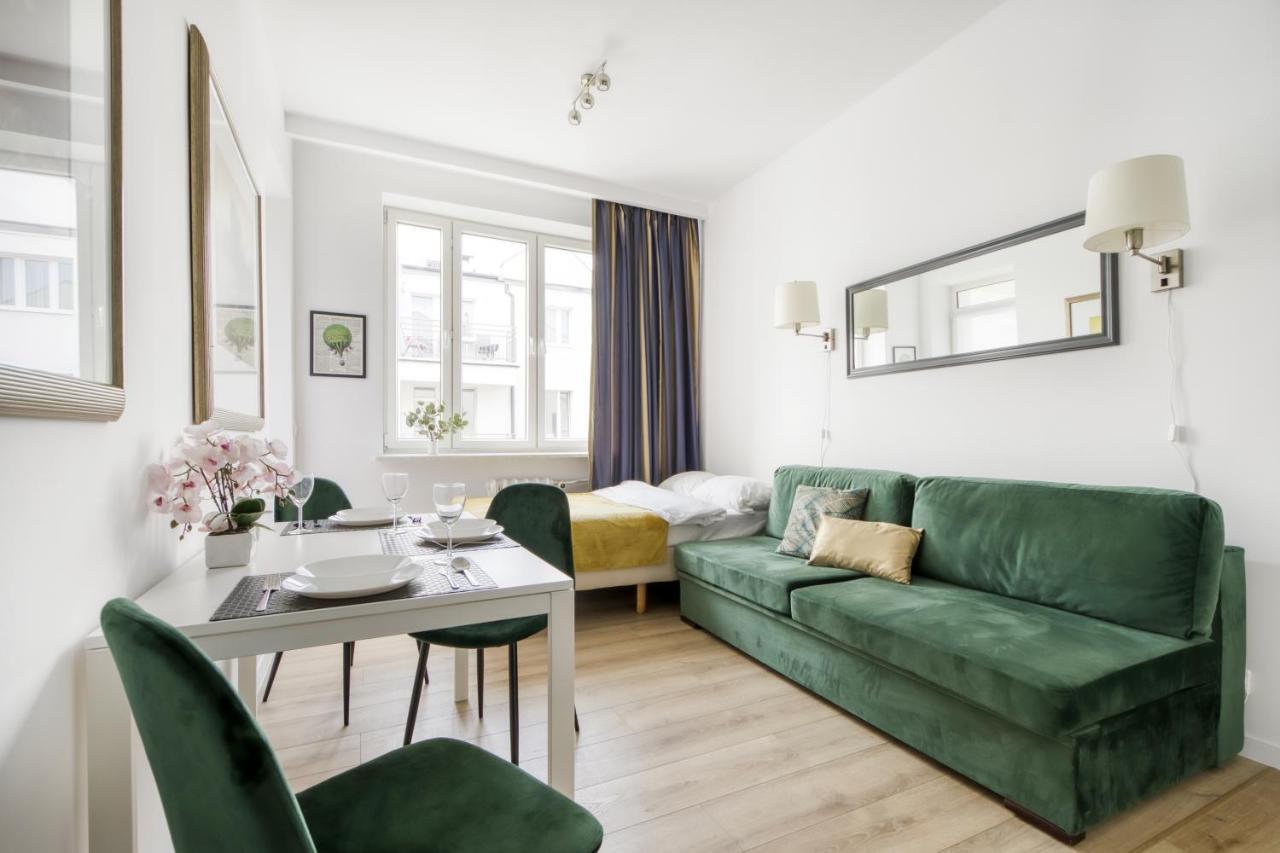 23 Unit Miniapartments Warszawa Lotnisko Okecie Fajne Ministudio Przy Bitwy Warszawskiej Varsóvia Exterior foto